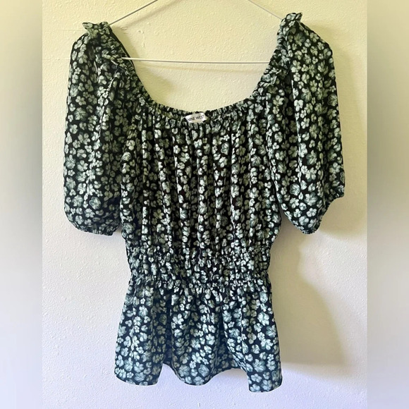 Nine West Ditzy Floral Off Shoulder Blouse - XS - Picture 2 of 3